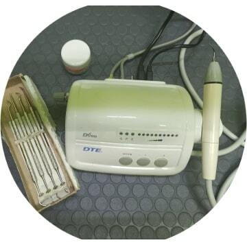 <span style="font-weight: bold;">чистка зубов</span>